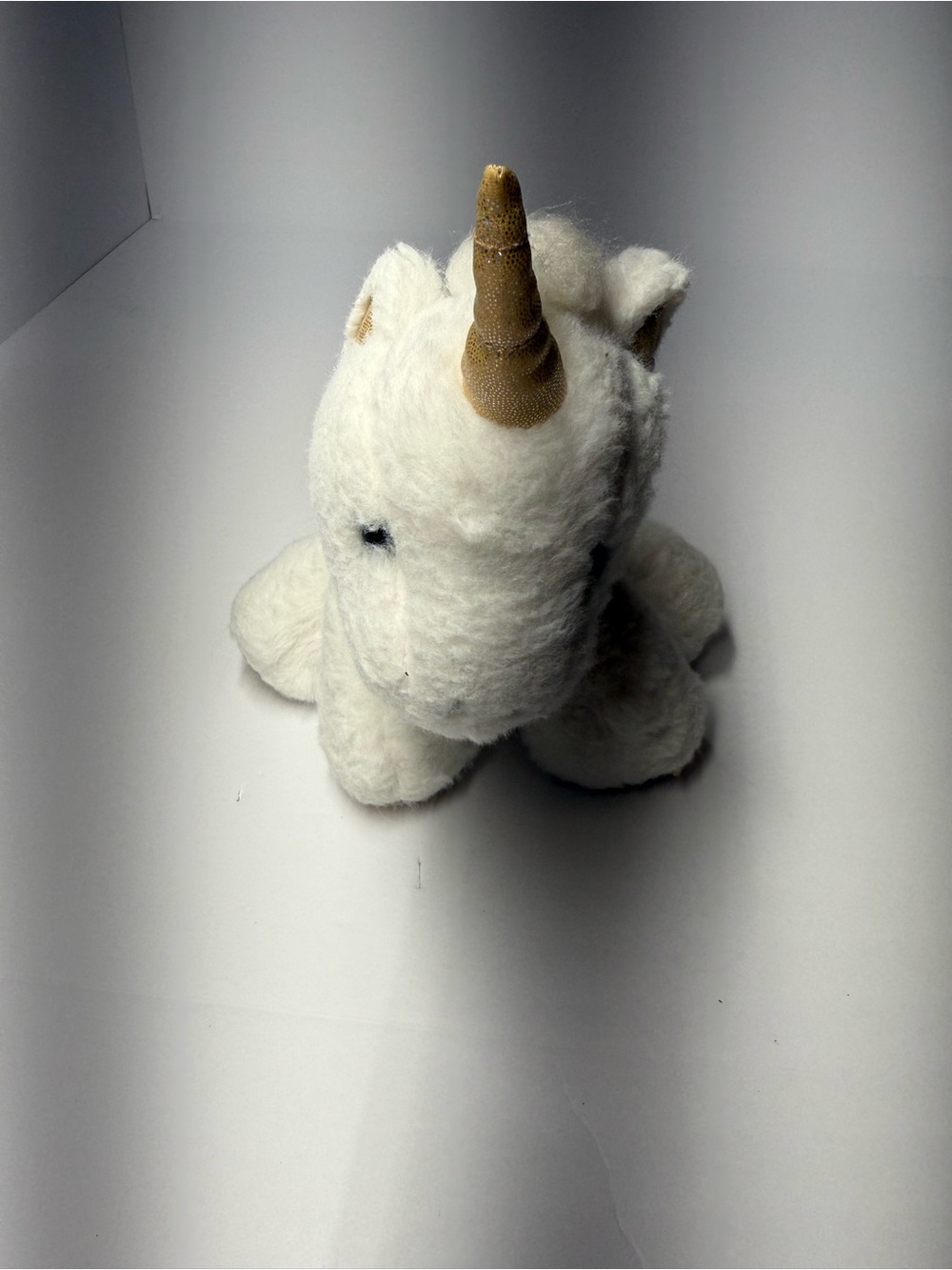 FAO Schwartz White & Gold Unicorn Plush Stuffed Animals